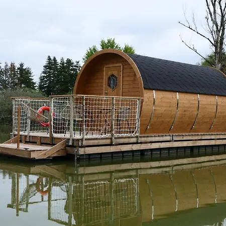 בקתה Les Flottantes Givrauval