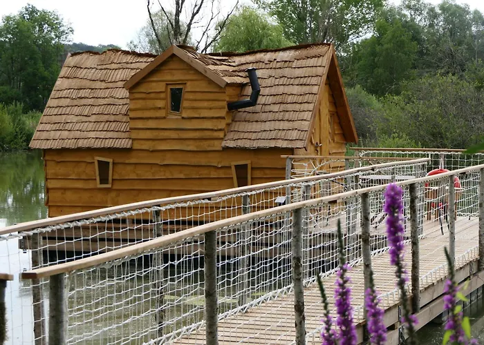 Les Flottantes Шале Givrauval