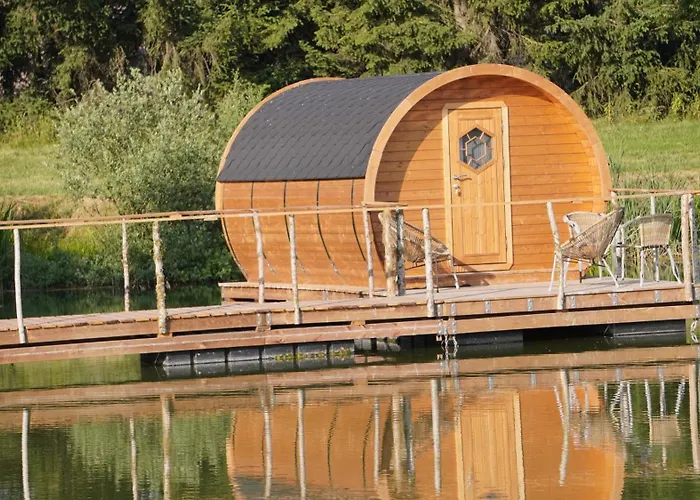 Les Flottantes Шале Givrauval