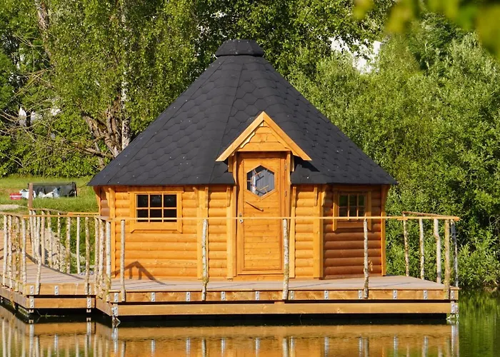 Шале Les Flottantes *